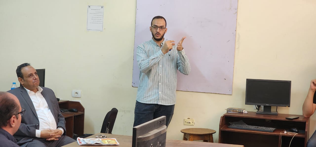 صيدلة سوهاج تنظم ورشة عمل عن تنسيق الرسائل العلمية ببرنامج الميكروسوفت وورد11