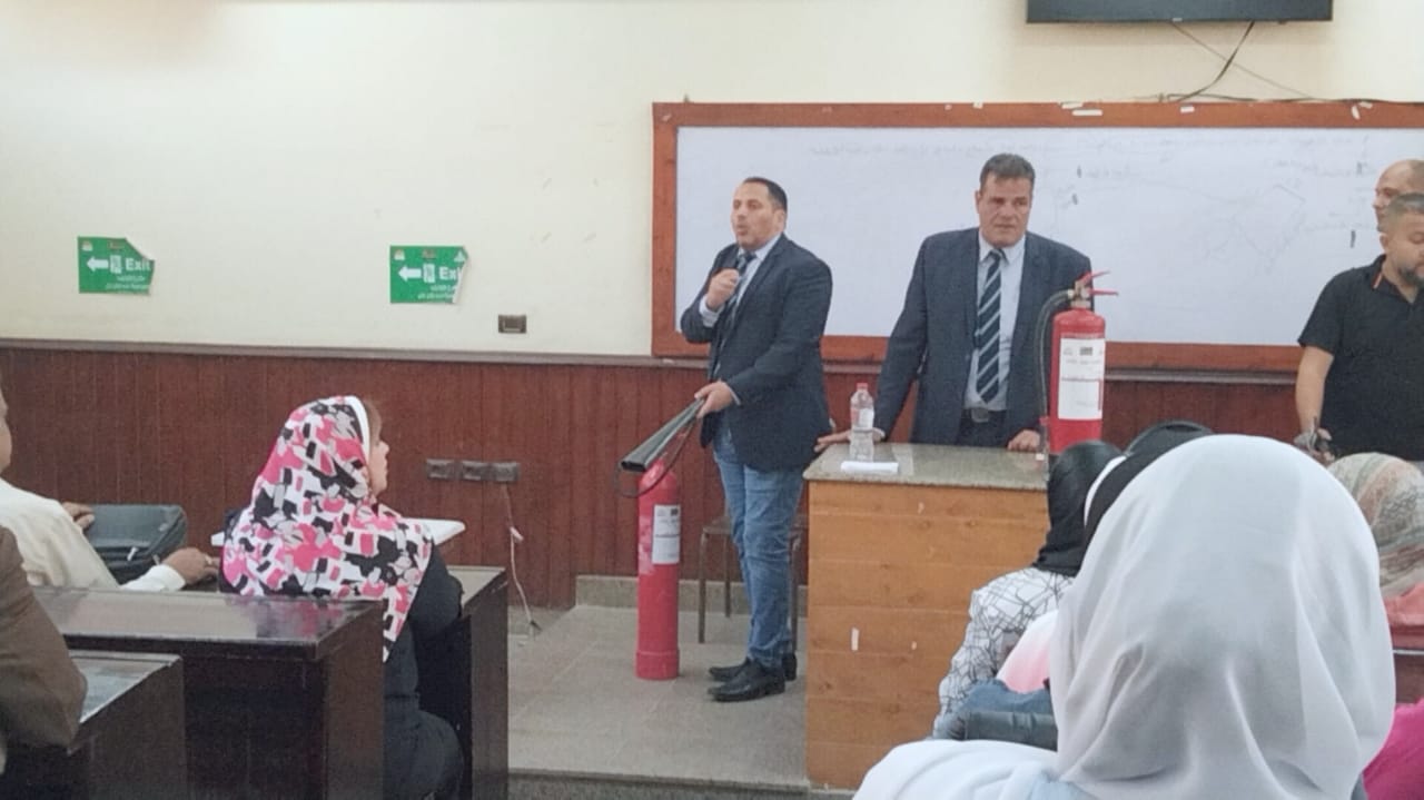 جامعة عين شمس تنفذ تجربة إخلاء ناجحة