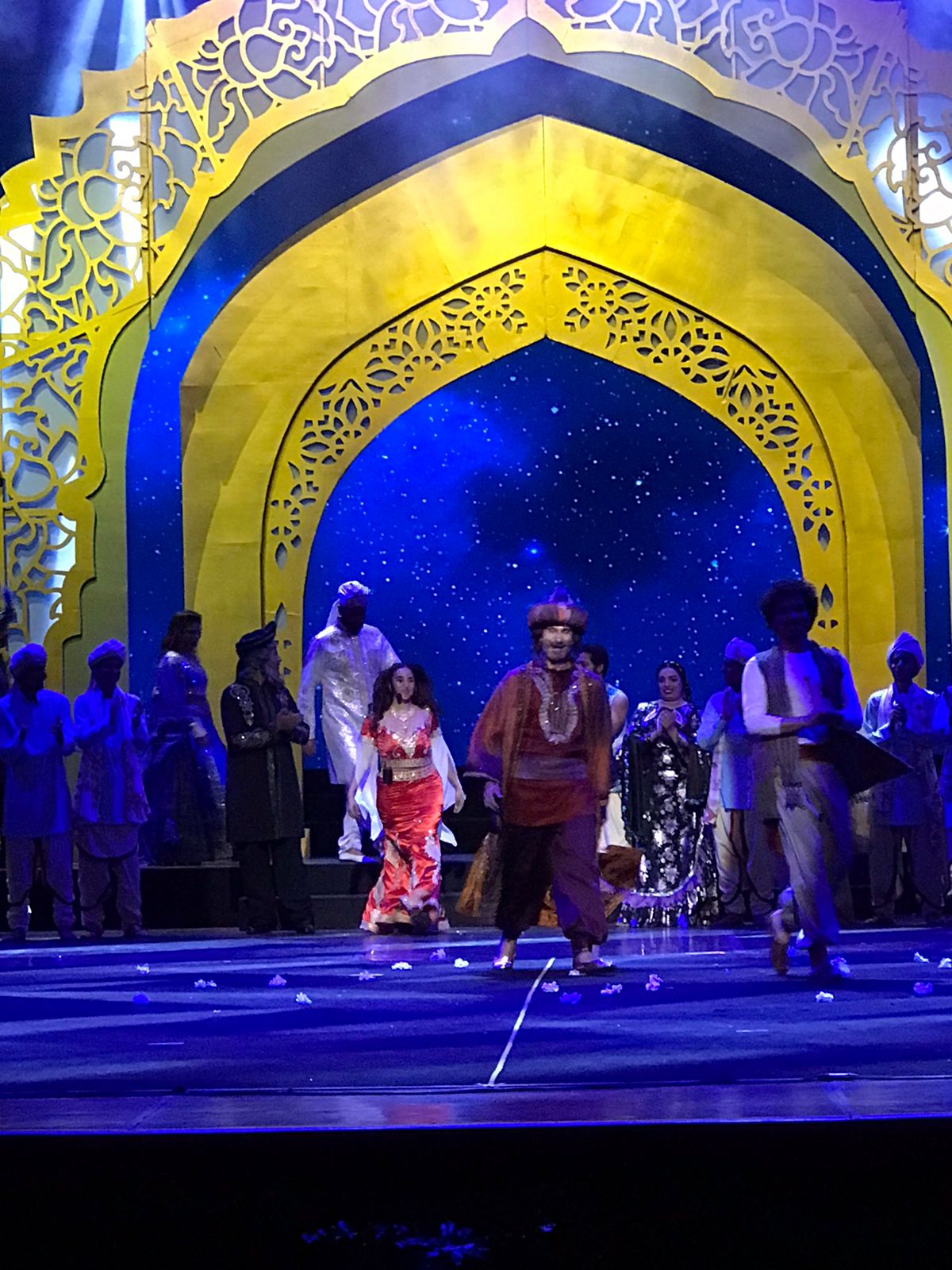 كورال صوت العاصمة بجامعة حلوان يقدم أوبريت راحت عليك