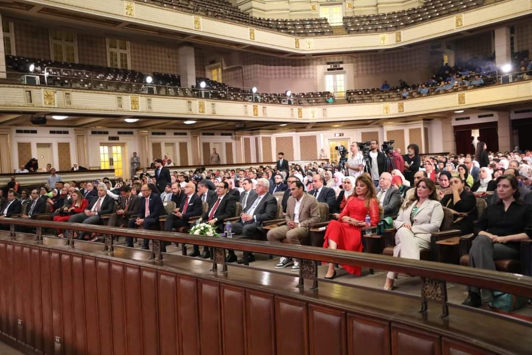 رئيس جامعة حلوان يشارك في إطلاق مبادرة 