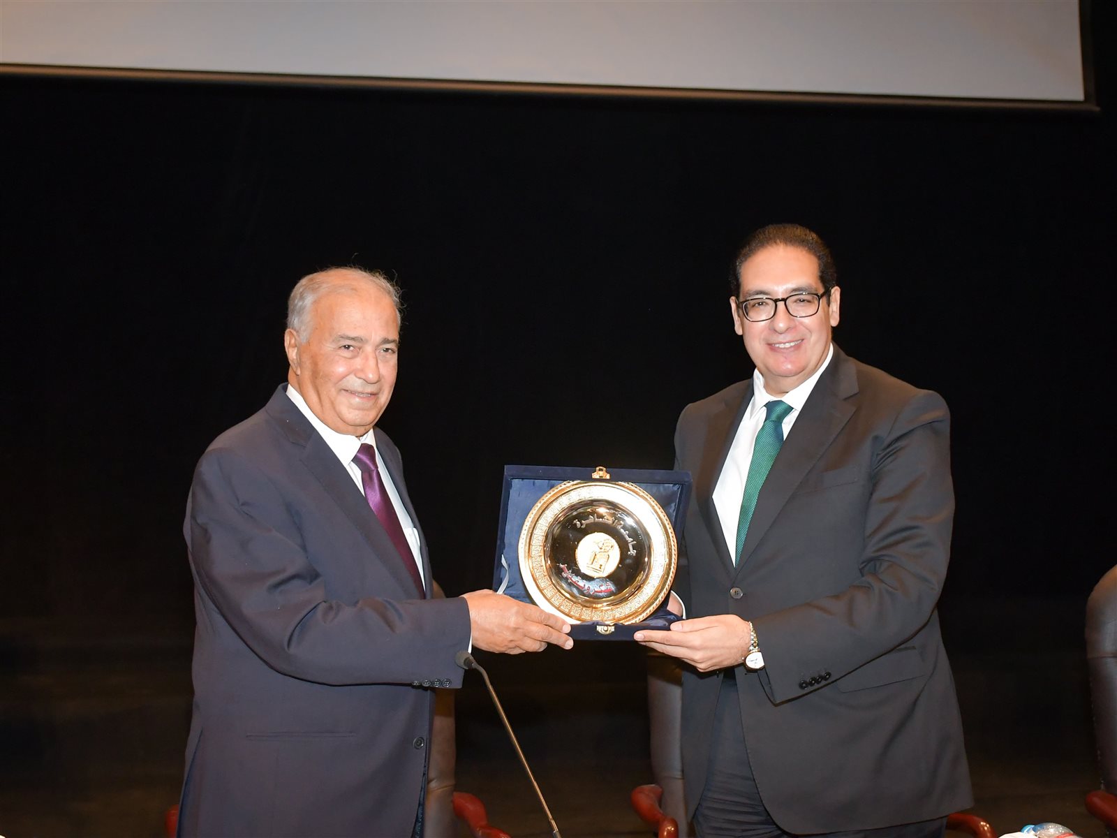 جامعة القاهرة تستضيف الشاعر الكبير فاروق جويدة