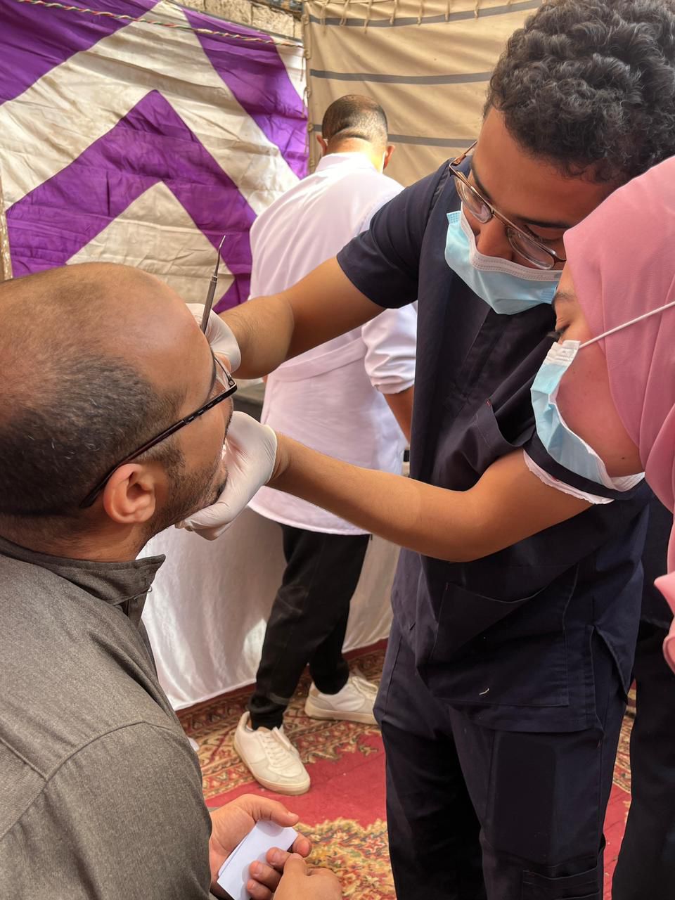 جامعة 6 أكتوبر تطلق قافلة طبية شاملة بالجيزة