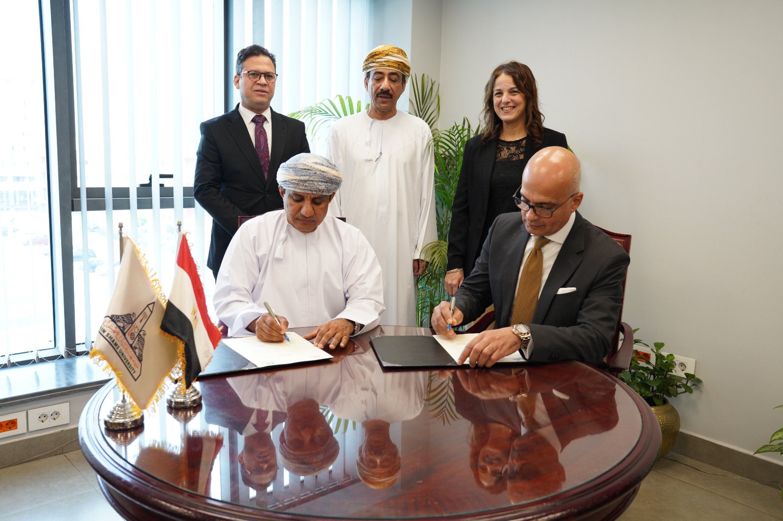 اتفاقية أكاديمية بين جامعة عين شمس وكلية البريمي بسلطنة عمان