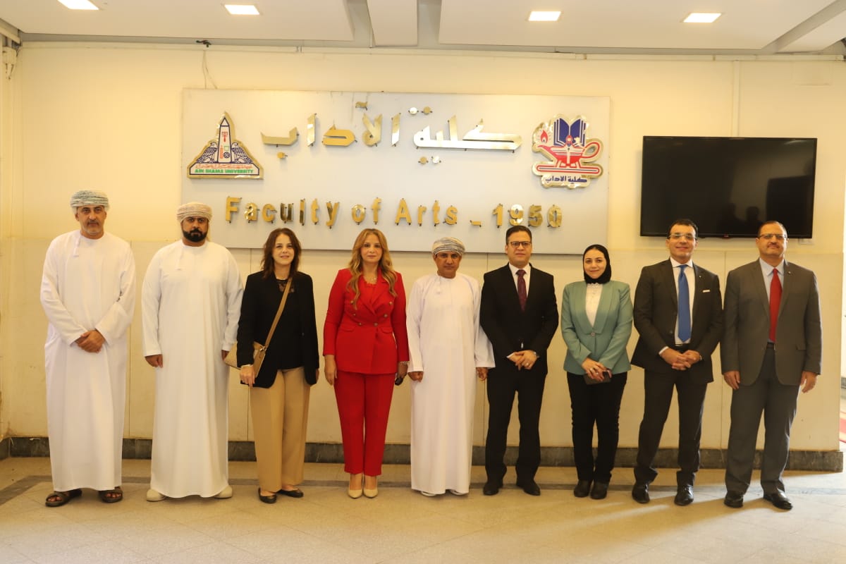 اتفاقية أكاديمية بين جامعة عين شمس وكلية البريمي بسلطنة عمان