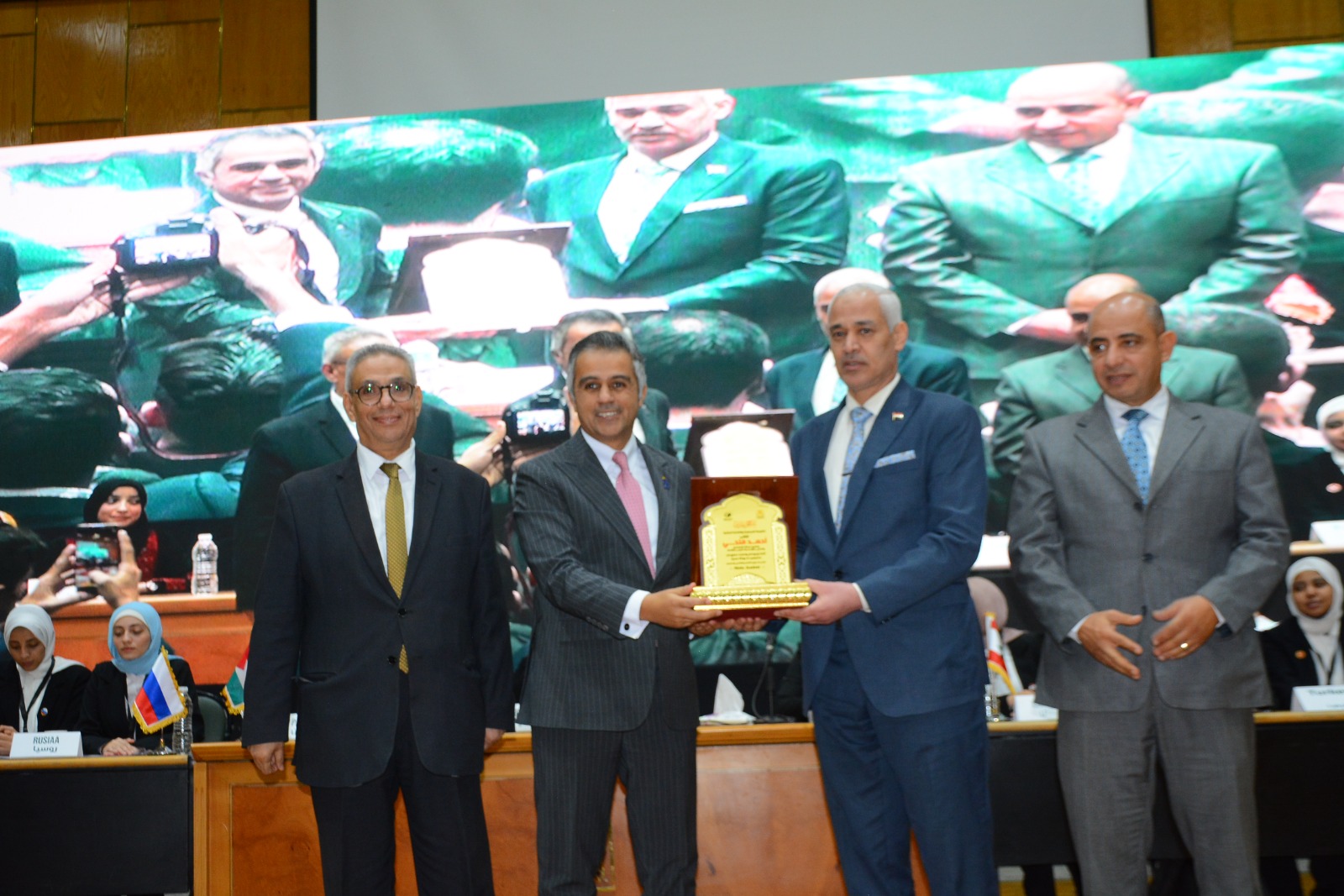 طلاب جامعة أسيوط يقدمون نموذجًا متميزًا لمحاكاة منظمة التعاون الإسلامي