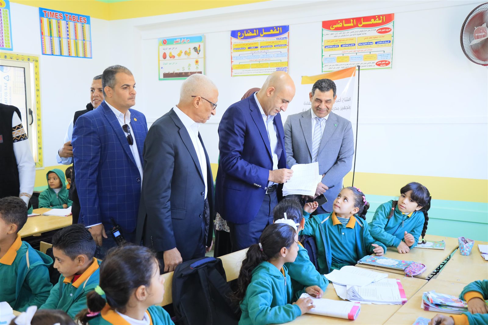 وزير التربية والتعليم يتابع سير الدراسة في مدارس شمال سيناء