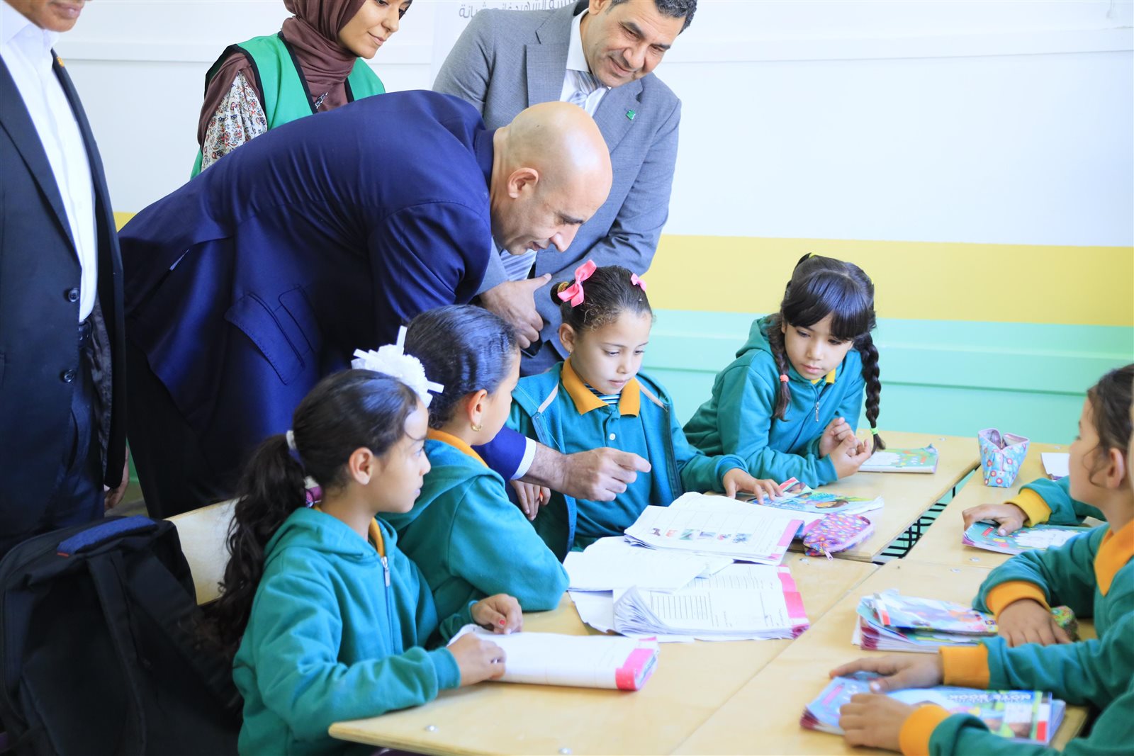 وزير التربية والتعليم يتابع سير الدراسة في مدارس شمال سيناء