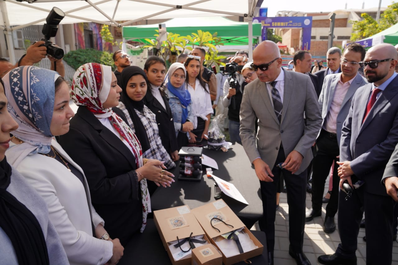 جامعة عين شمس تختتم مسابقة عين شمس تبتكر