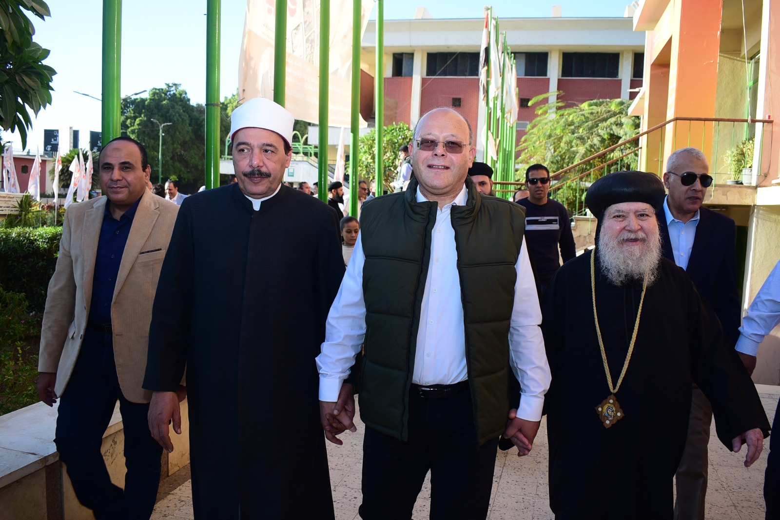 جامعة سوهاج تحتفل بأطفال دار تحفيظ القرآن والدير الأحمر لتعزيز الوحدة الوطنية