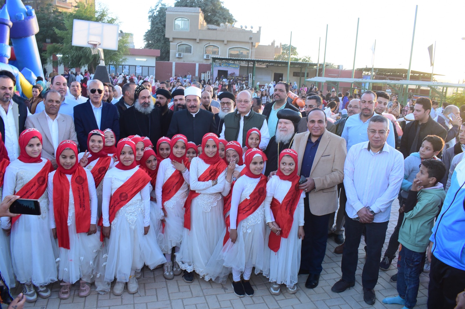 جامعة سوهاج تحتفل بأطفال دار تحفيظ القرآن والدير الأحمر لتعزيز الوحدة الوطنية