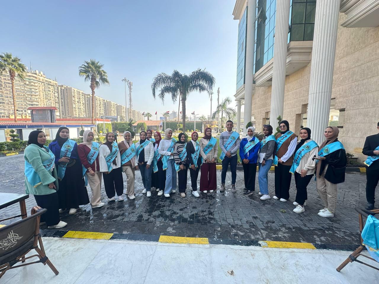 وفد طلابي بجامعة سوهاج يزور مدينة مصر الدولية للألعاب الأولمبية