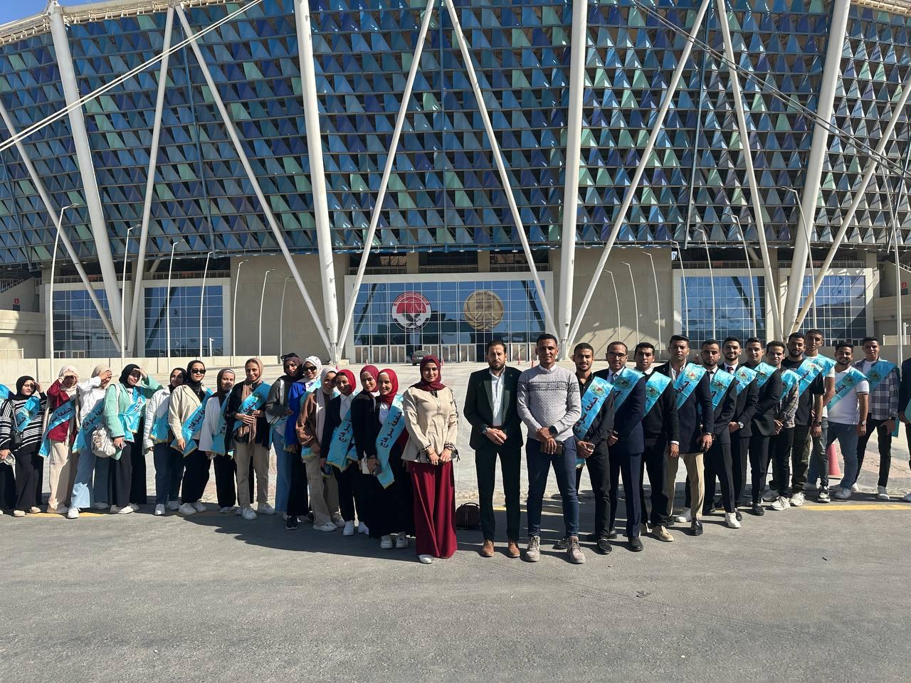 وفد طلابي بجامعة سوهاج يزور مدينة مصر الدولية للألعاب الأولمبية