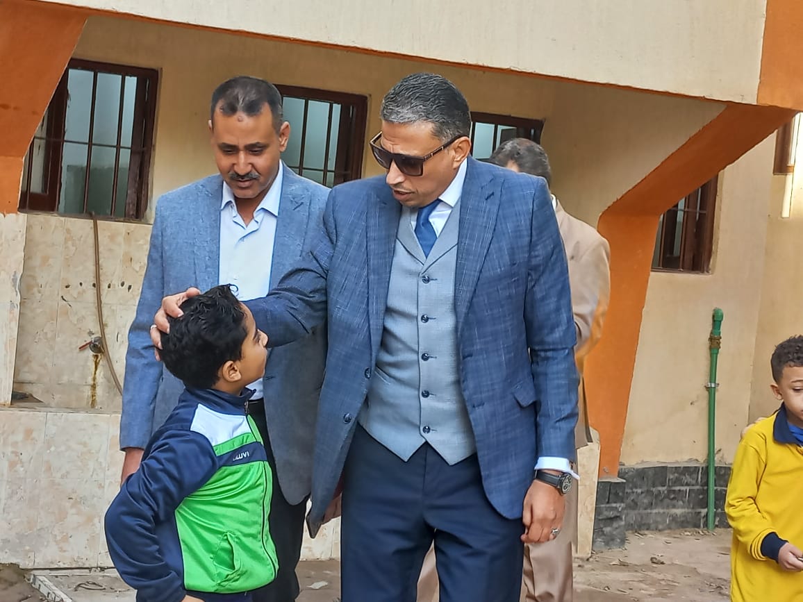 إجراءات جديدة لمدير تعليم الجيزة لتحسين التقييم المستمر في المدارس