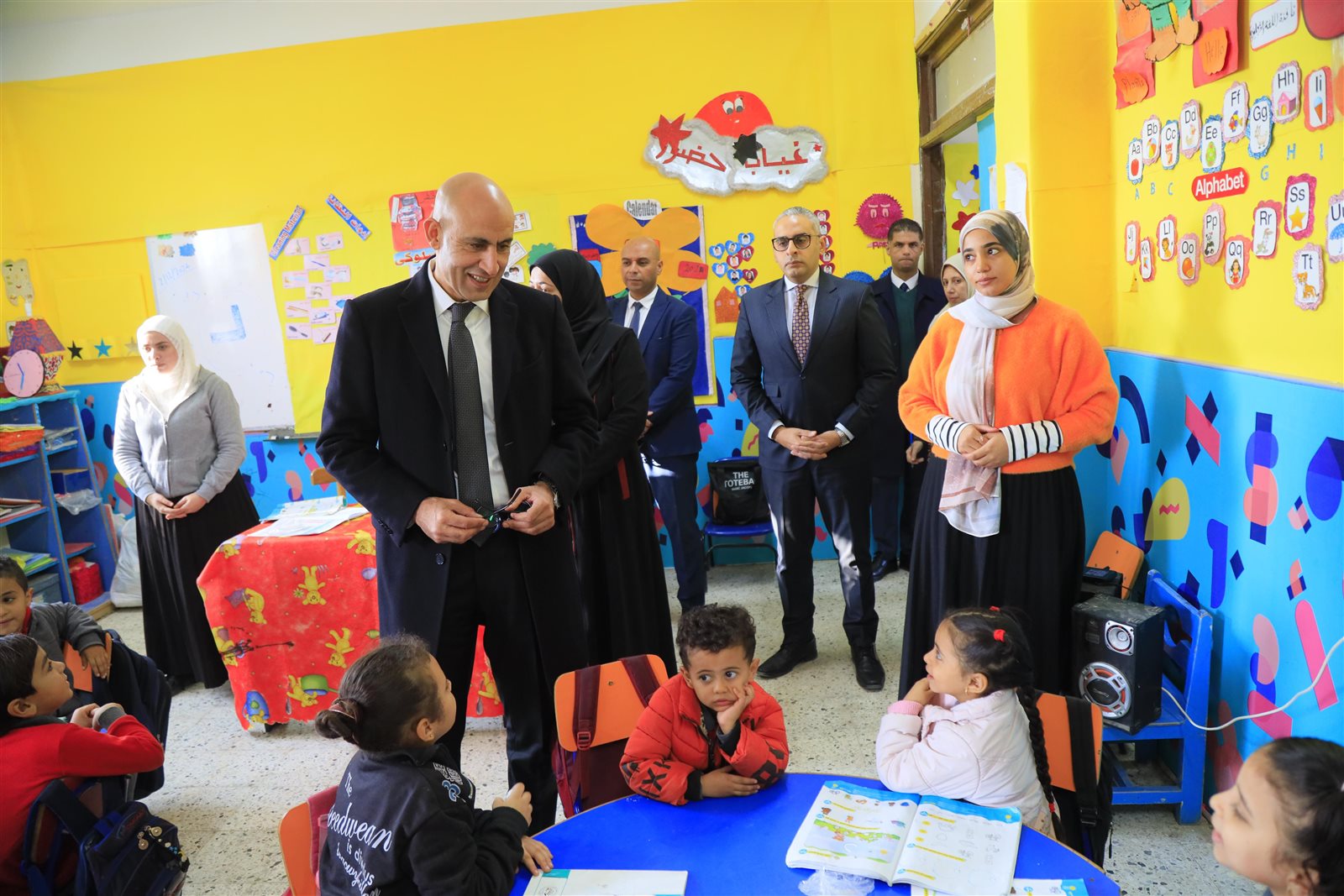 وزير التعليم يصدر أثناء زيارته لمدارس محافظة الإسماعيلية