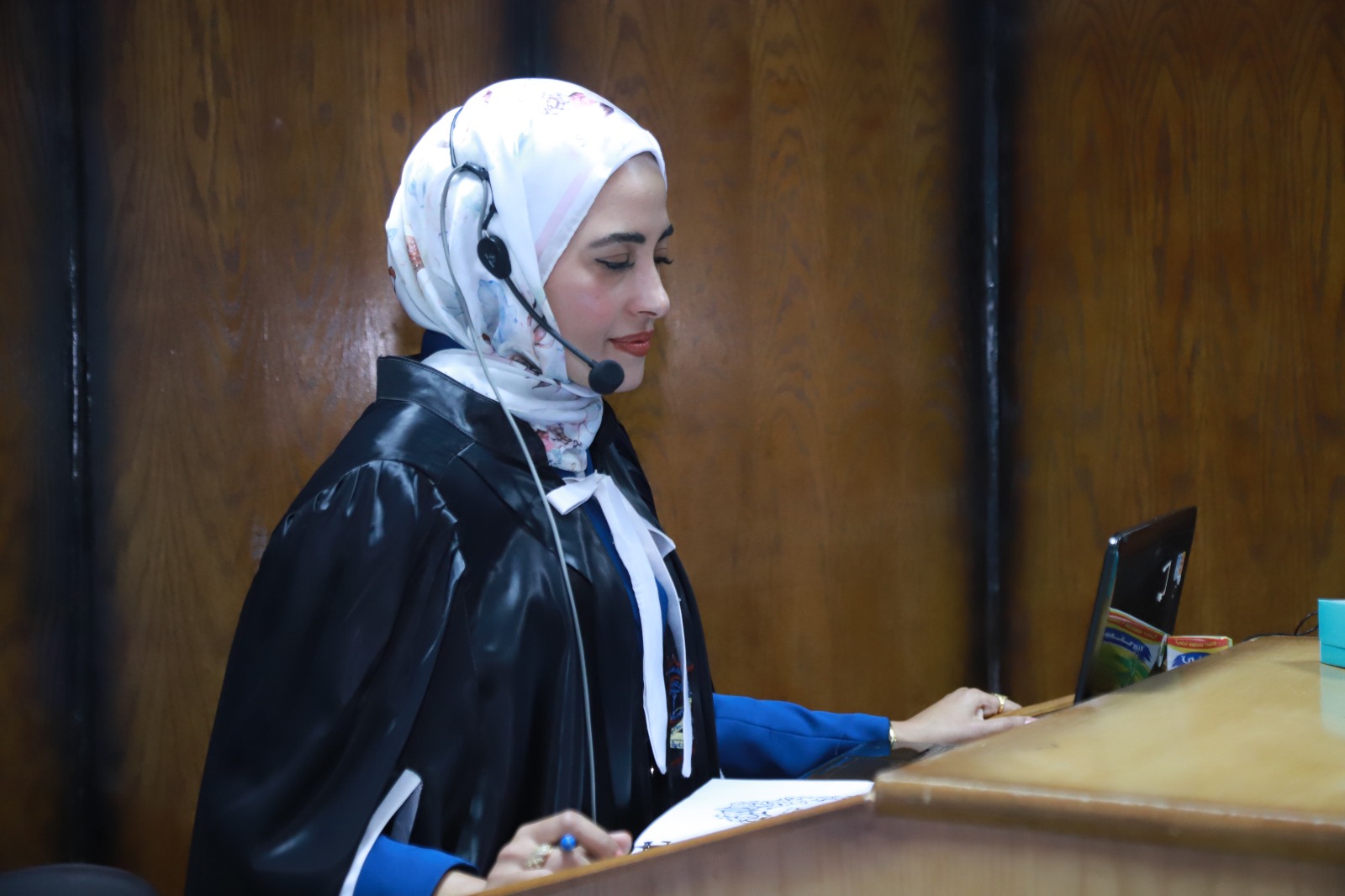 أول رسالة دكتوراه في تخصص أمراض السمع والاتزان بجامعة جنوب الوادي