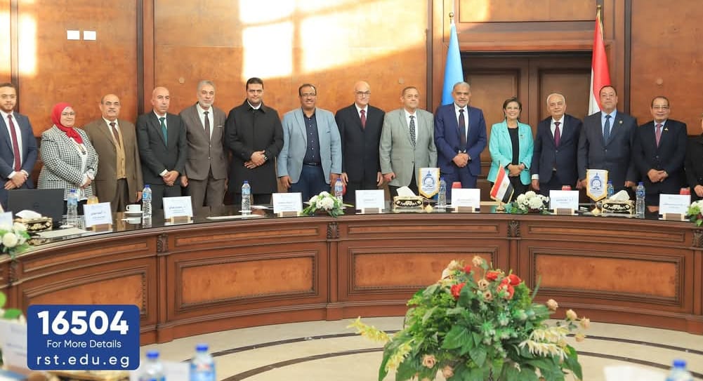 جامعة الريادة للعلوم والتكنولوجيا تستضيف لجنة التعليم بمجلس الشيوخ