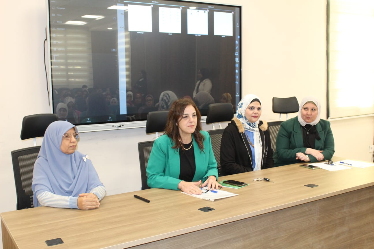 جامعة عين شمس تنظم ورشة عملية للتعامل مع الأزمات الصحية الطارئة بكلية الإعلام