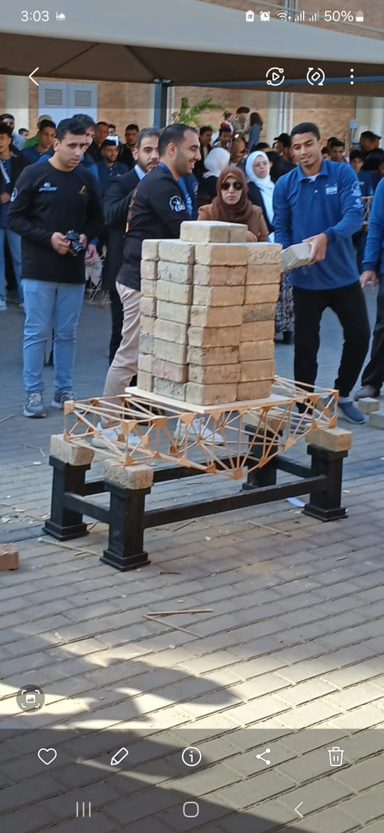 كلية الهندسة بالمطرية جامعة حلوان تفوز في مسابقة BBM بالجامعة المصرية الروسية