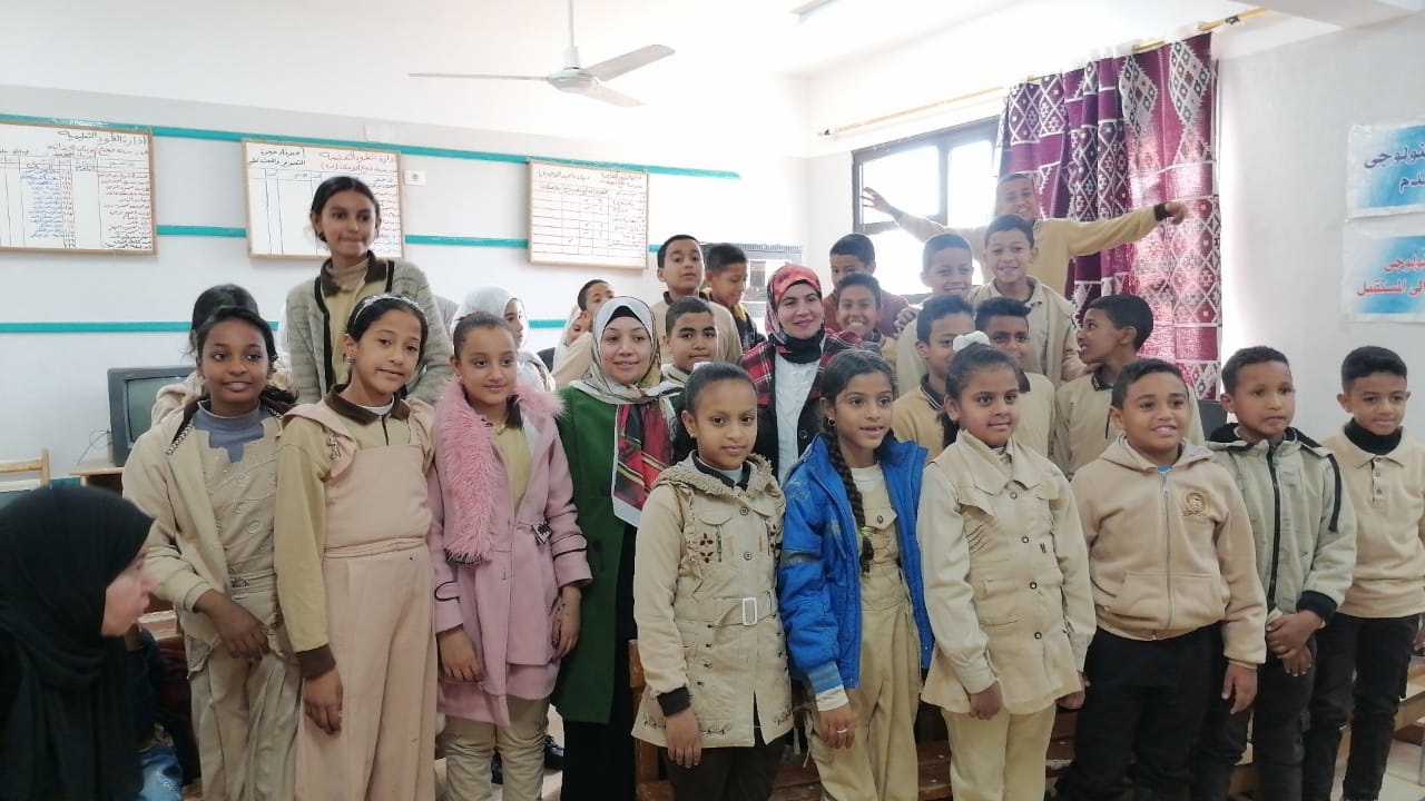 جامعة الأقصر تنظم ورشة حول الحلول المبتكرة للمشكلات السلوكية لطلاب الابتدائية