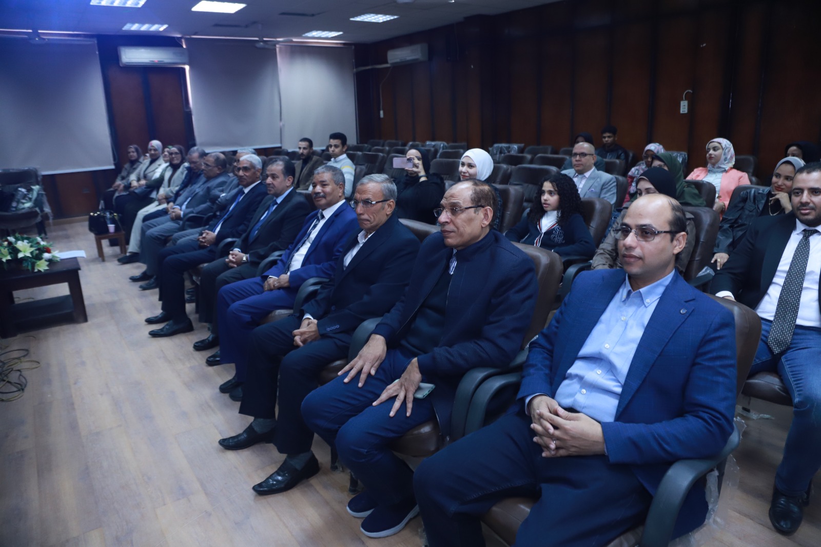 أول رسالة دكتوراه في تخصص أمراض السمع والاتزان بجامعة جنوب الوادي