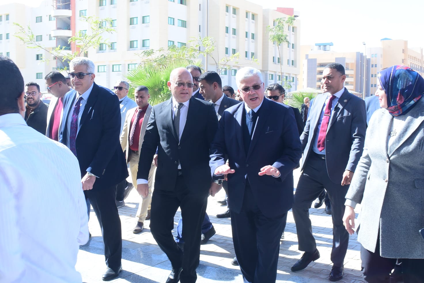 وزير التعليم العالي يثني على مركز إبداع مصر الرقمي CRETIVA في جامعة سوهاج