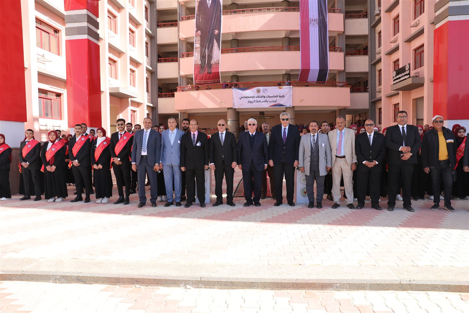 وزير التعليم العالي يفتتح مشروعات تعليمية وصحية جديدة في جامعة سوهاج