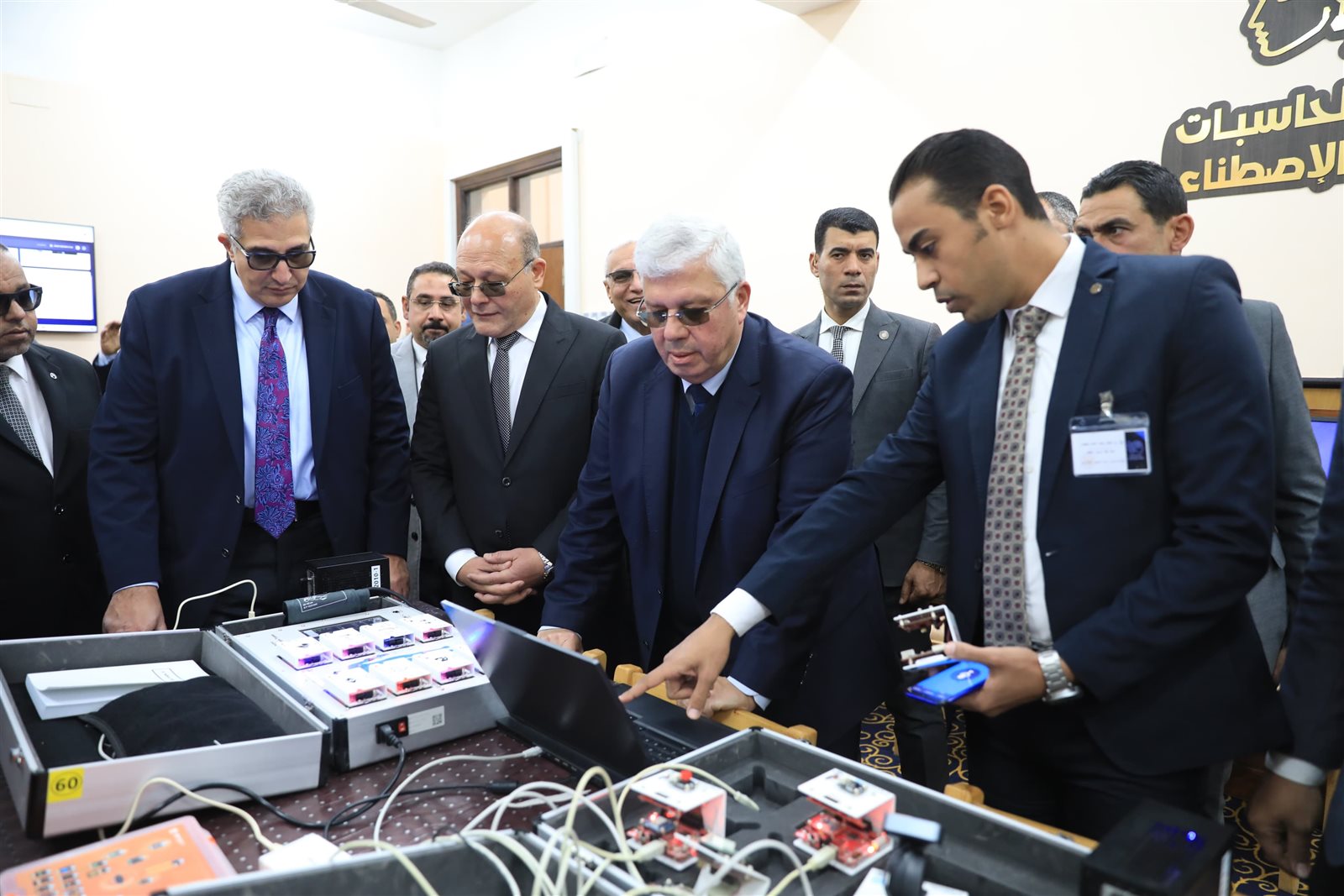 وزير التعليم العالي يفتتح مشروعات تعليمية وصحية جديدة في جامعة سوهاج