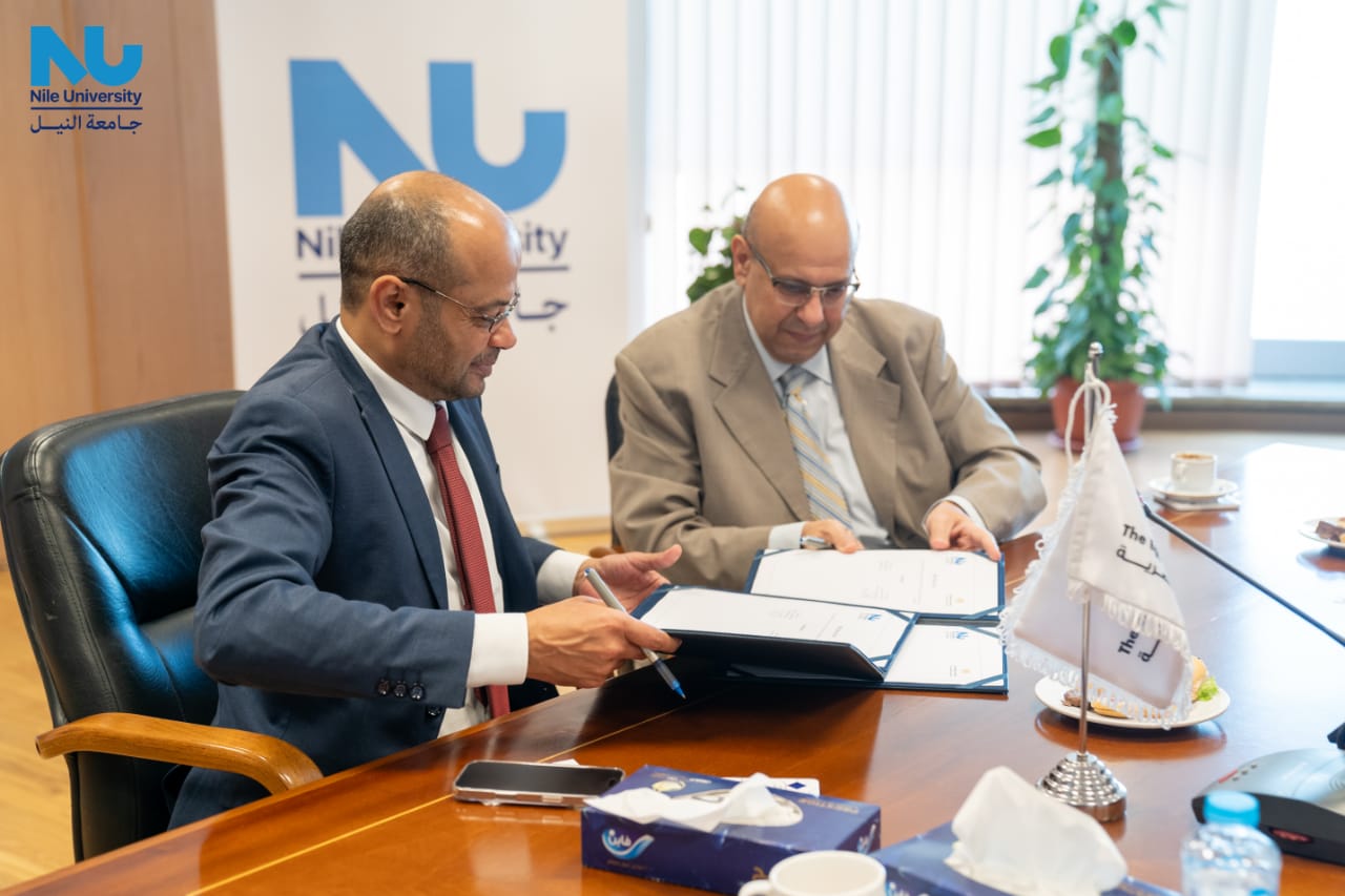 جامعة النيل توقع بروتوكول تعاون مع البورصة المصرية لتعزيز الثقافة المالية