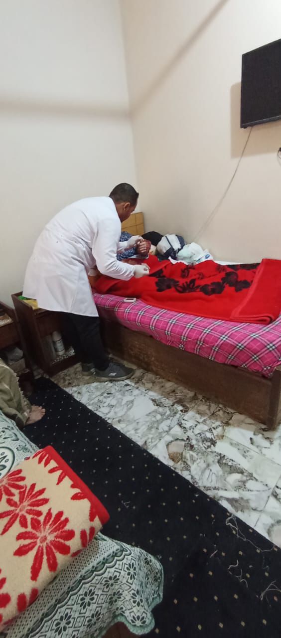 جامعة القاهرة تختتم المرحلة الأولي من مبادرة بداية بزيارة دار مسنين بيت العيلة