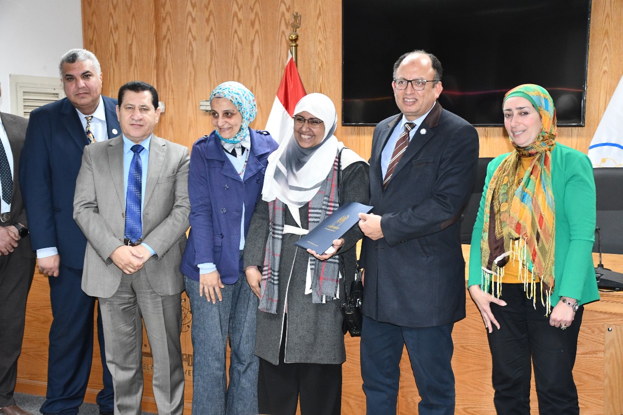 جامعة حلوان تحتفل بتكريم الباحثين الفائزين بتمويل المشروعات البحثية