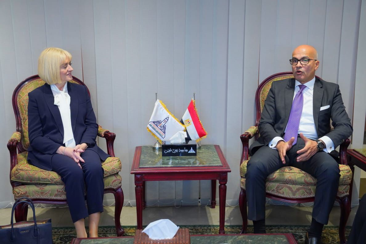 جامعة إكستر البريطانية تؤسس أول حرم لها في إفريقيا داخل جامعة عين شمس