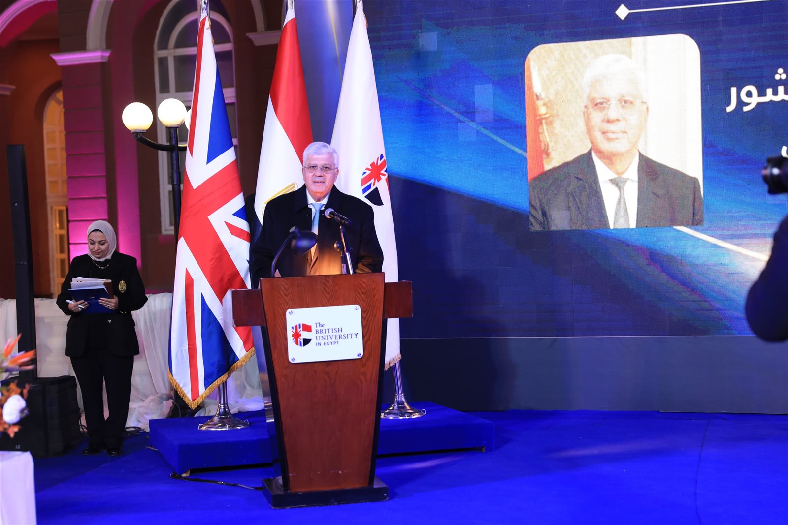 وزير التعليم العالي يحتفل بالمبتكرين ويكرم الفائزين في GENZ