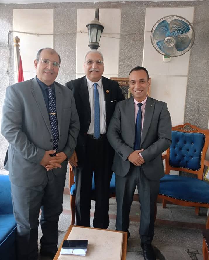 تعليم القليوبية يشارك في يوم التواصل لتكريم المعلمين المبدعين