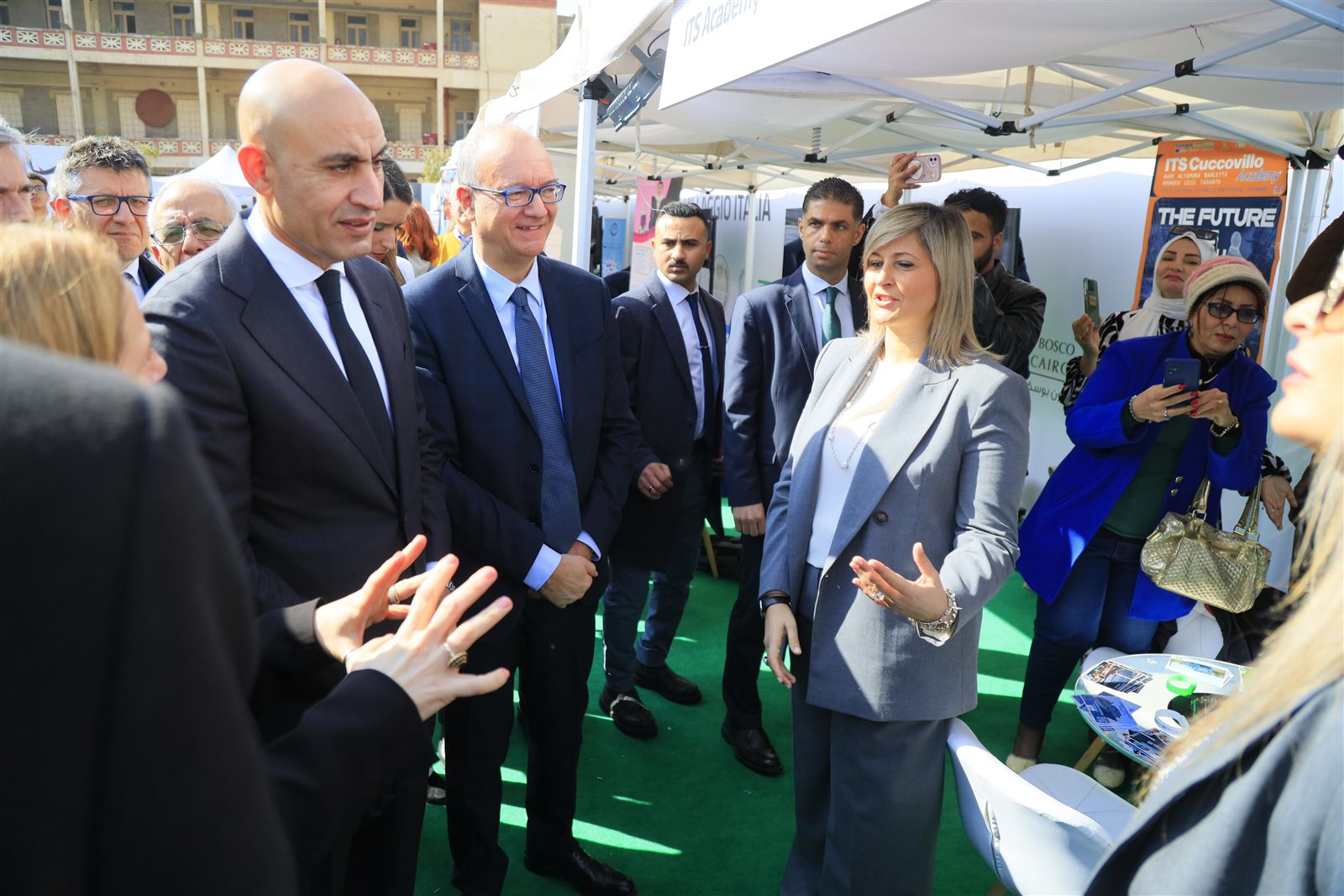 وزير التربية والتعليم ونظيره الإيطالي يفتتحان القرية الإيطالية بمعهد السالزيان دون بوسكو