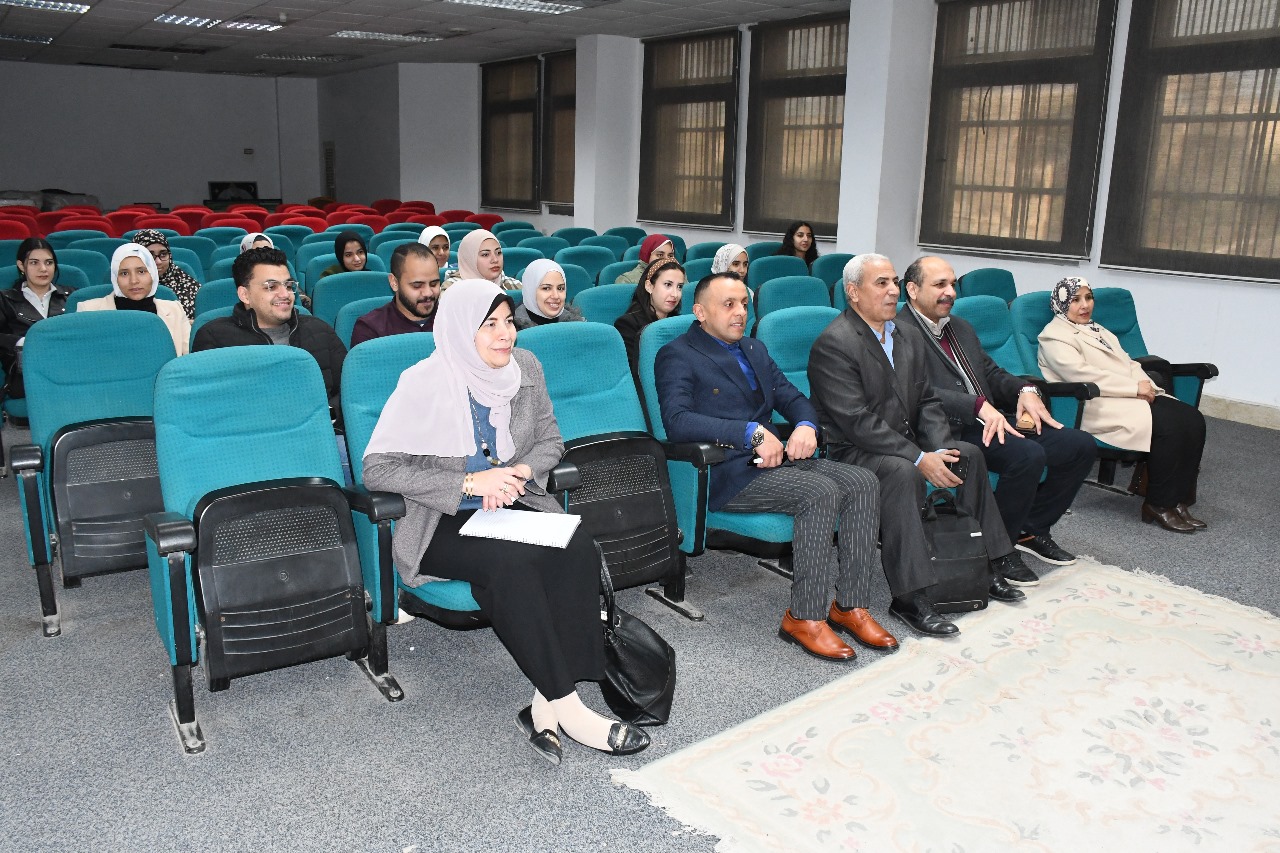 جامعة حلوان تستشرف مستقبل الرقمنة في الدراسات الإنسانية