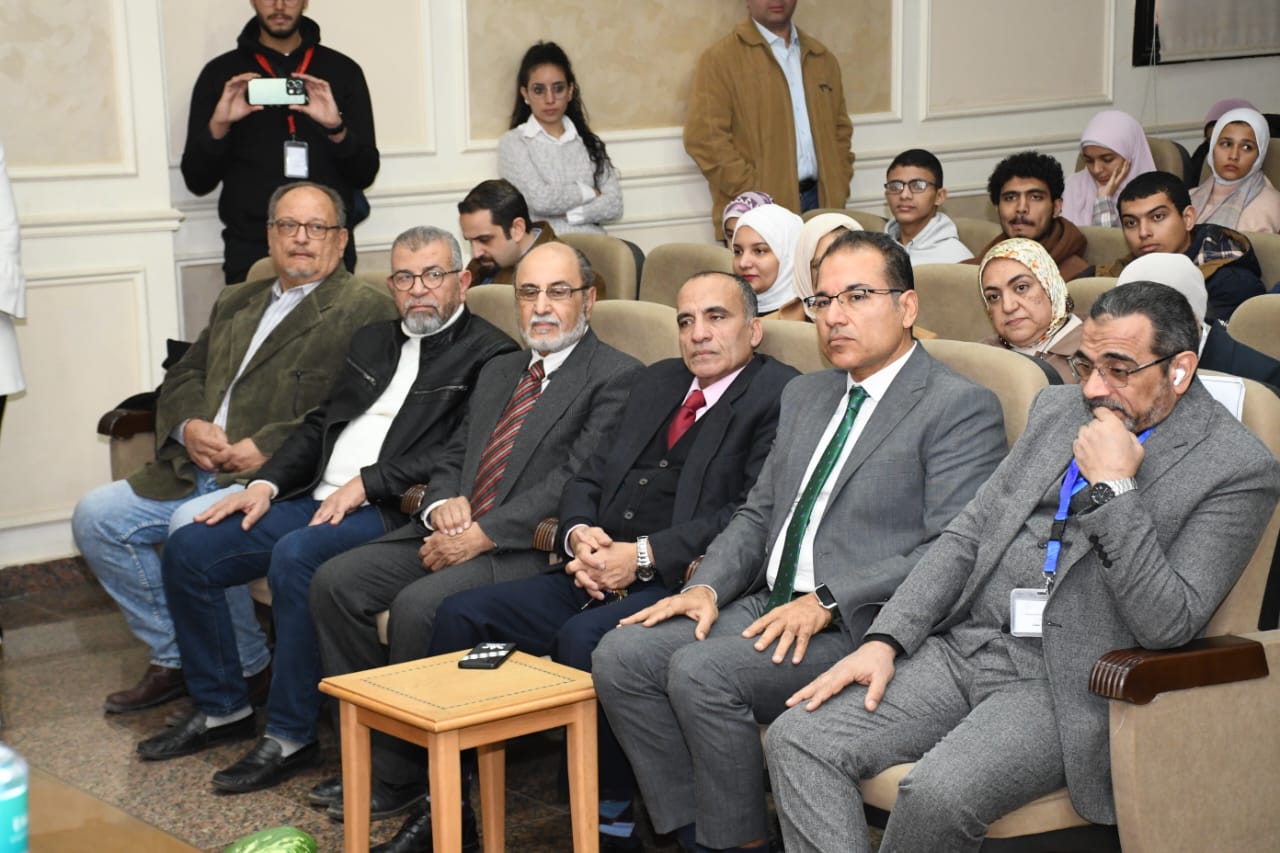 جامعة عين شمس تطلق ملتقى التوظيف بكلية العلوم