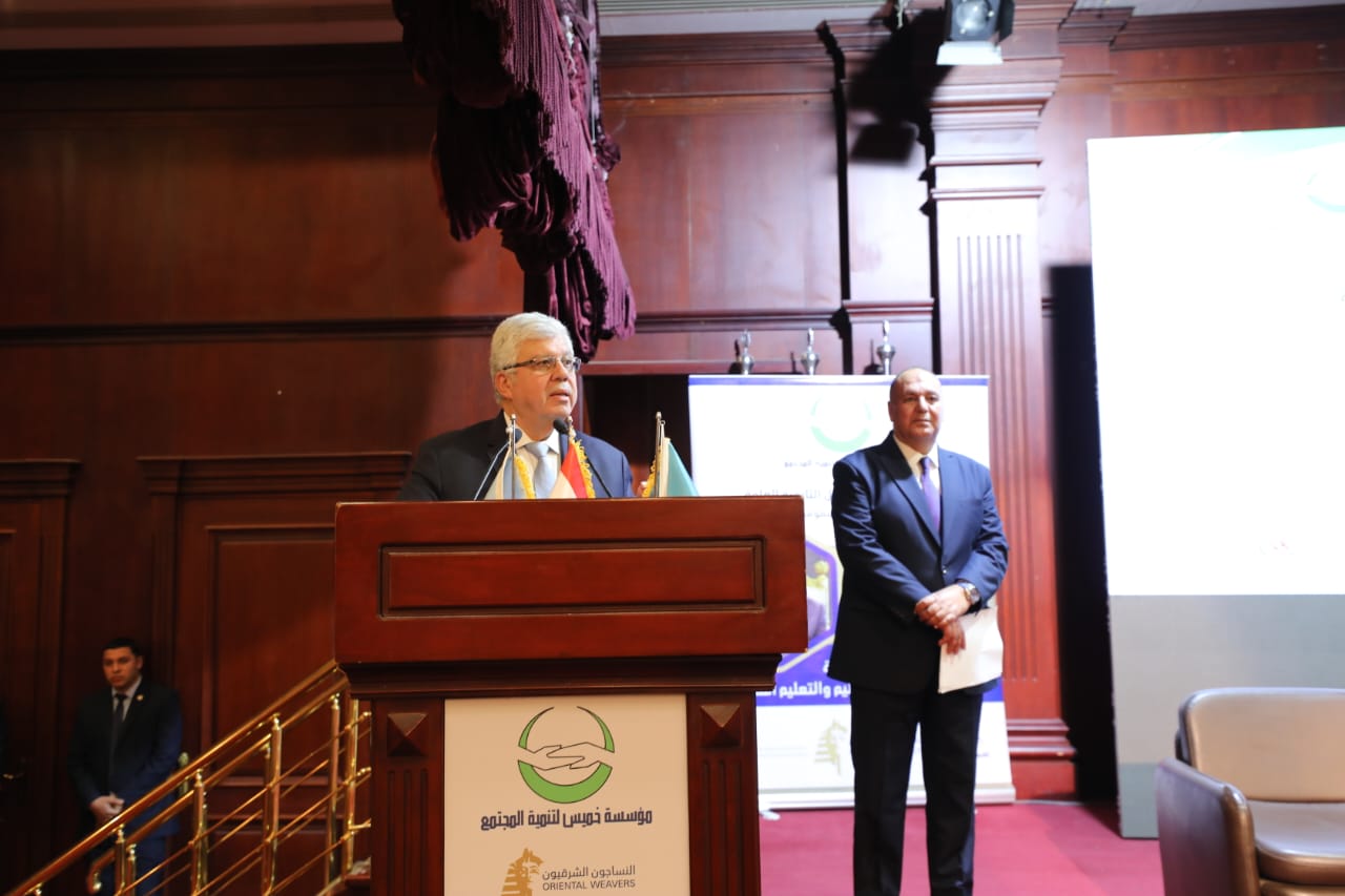 تكريم أوائل الثانوية العامة والأزهرية في احتفالية متميزة