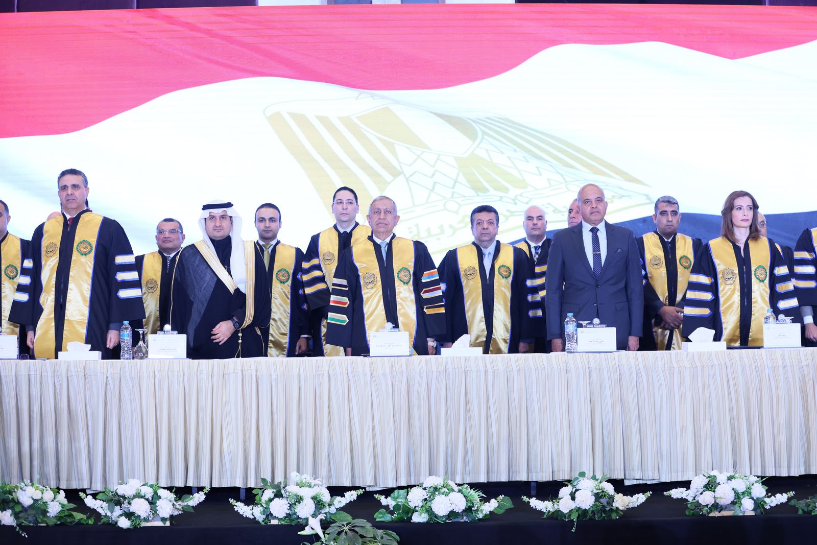 الأكاديمية العربية للعلوم والتكنولوجيا تحتفل بتخريج 326 دارسًا من 6 دول من معهد النقل الدولي