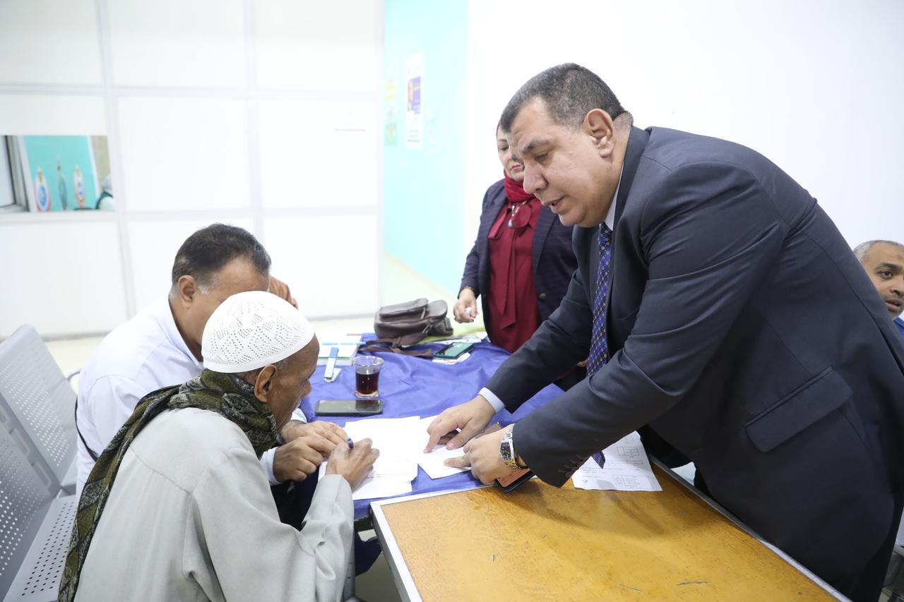 جامعة القاهرة تنظم قافلة تنموية شاملة لخدمة أهالي رأس غارب