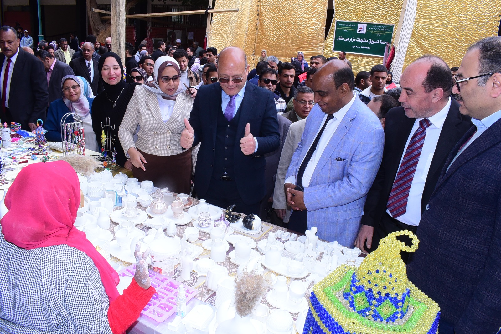 جامعة سوهاج تطلق مهرجان رمضان جانا لدعم المشروعات الصغيرة