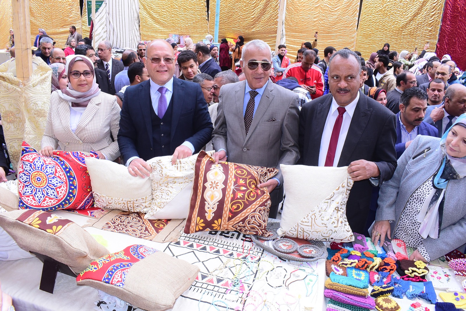 جامعة سوهاج تطلق مهرجان رمضان جانا لدعم المشروعات الصغيرة