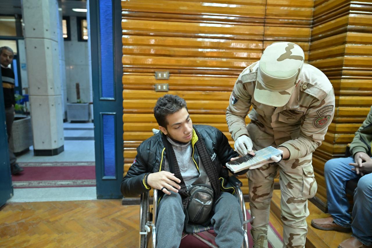 جامعة القاهرة تسهل إجراءات التجنيد لذوي القدرات الخاصة