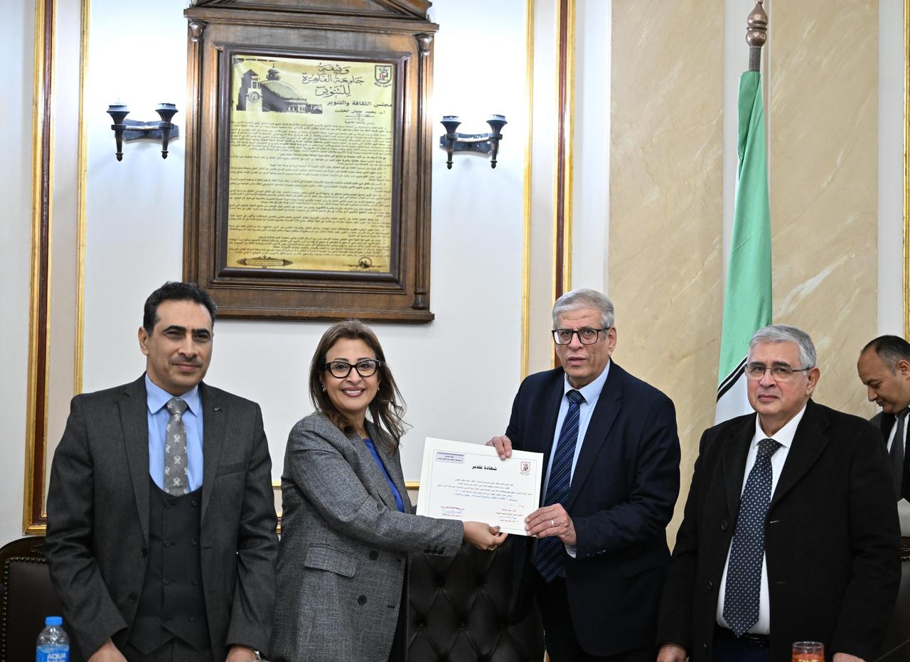 جامعة القاهرة تكرم الفائزين بمسابقة وقف الفنجري 2024