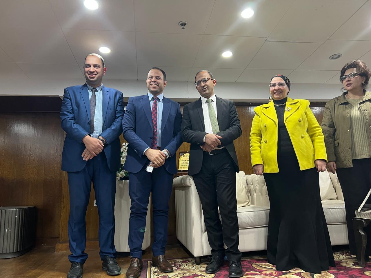 جامعة حلوان تنظم مؤتمرًا علميًا حول التحديات القانونية للروبوتات الذكية في المؤسسات الحكومية