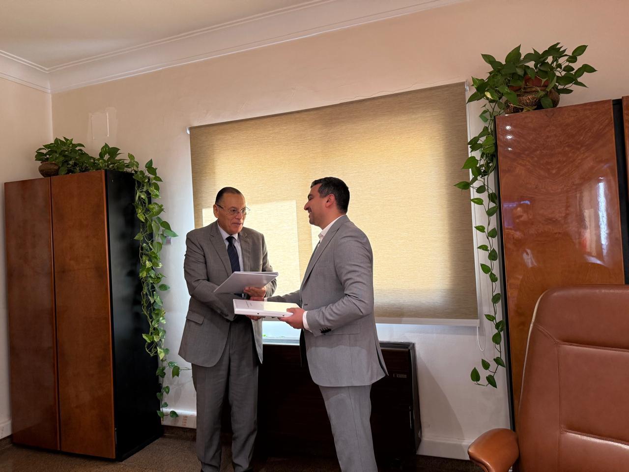 شراكة استراتيجية بين جامعة 6 أكتوبر وسرفية العالمية لتدريب طلاب الصيدلة