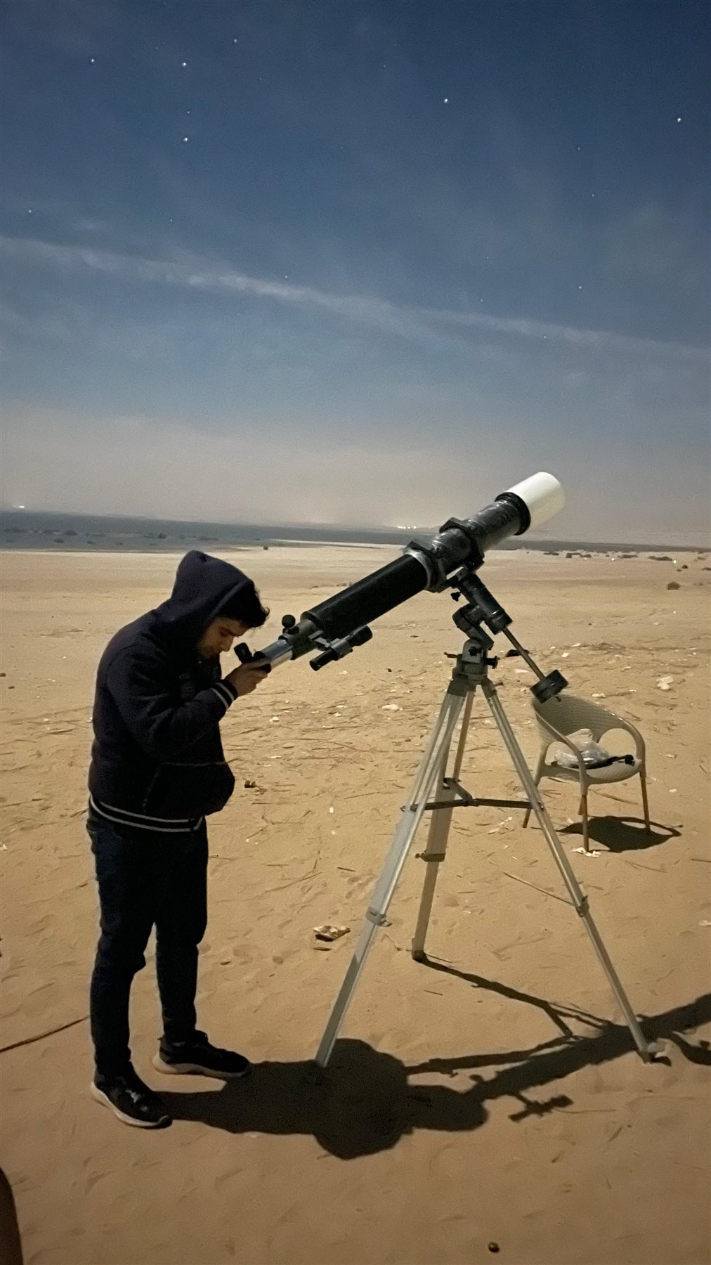 جامعة سوهاج تنظم رحلة استكشافية لرصد اصطفاف المشتري والمريخ