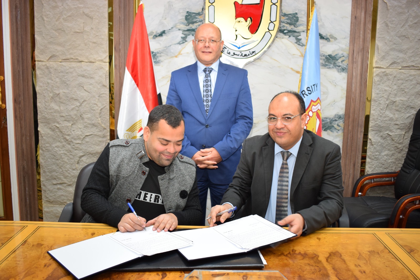 c4c51193-bf7c-4580-9b6c-6b39162aea6e