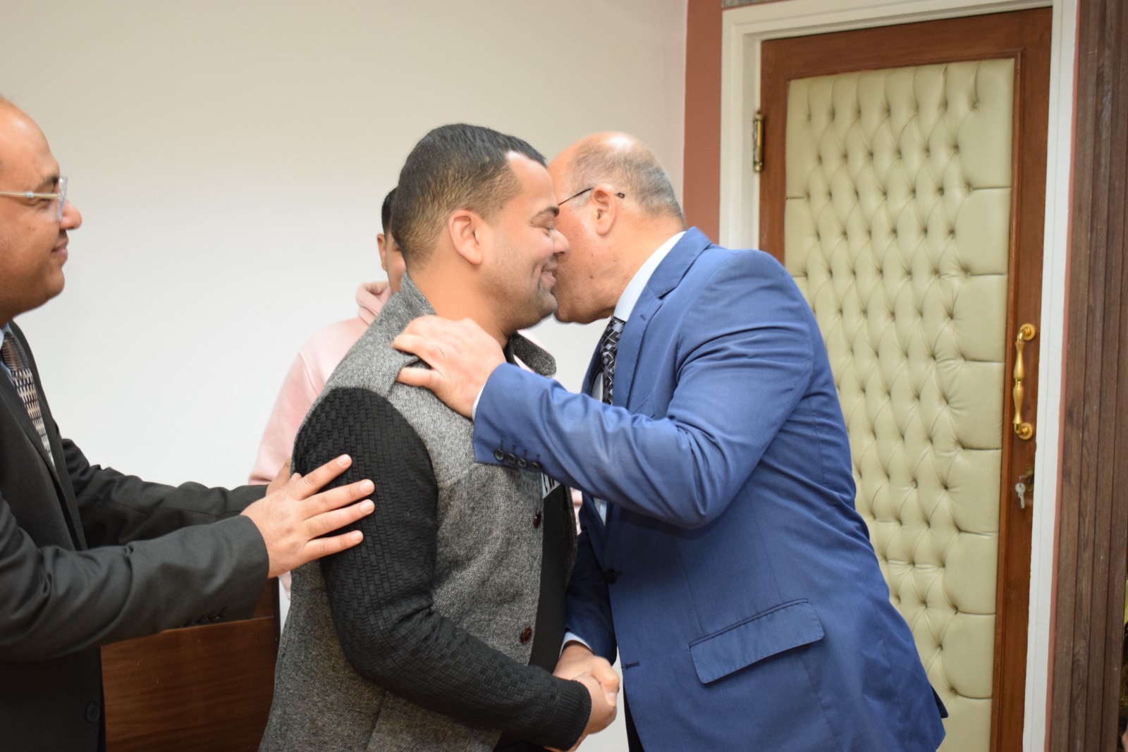 f8075c95-071e-4300-94ef-76ebc8700a1e