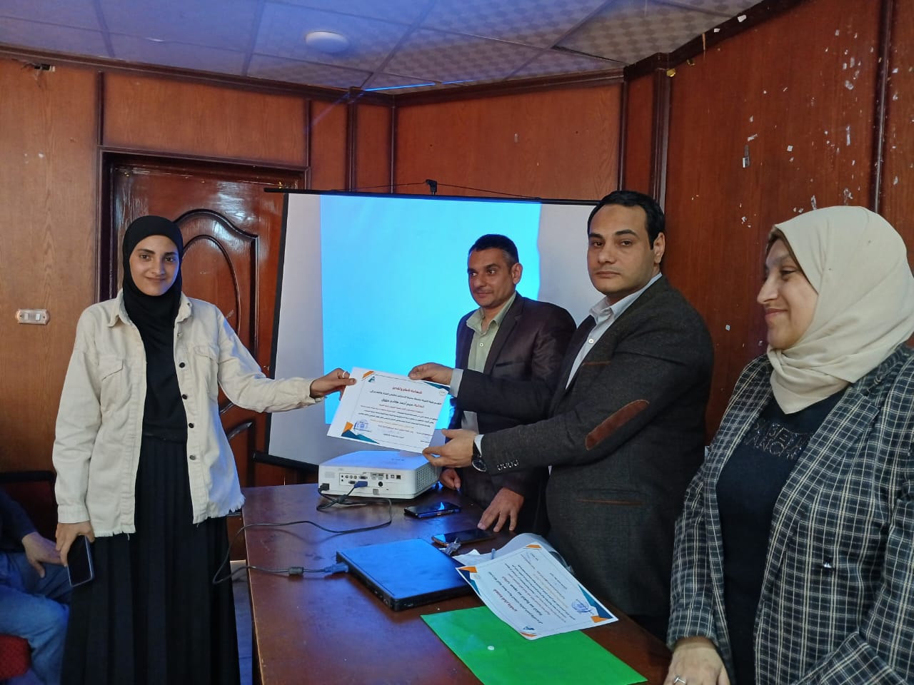 جامعة السادات تشجع الابتكار البيئي في مسابقة طلابية