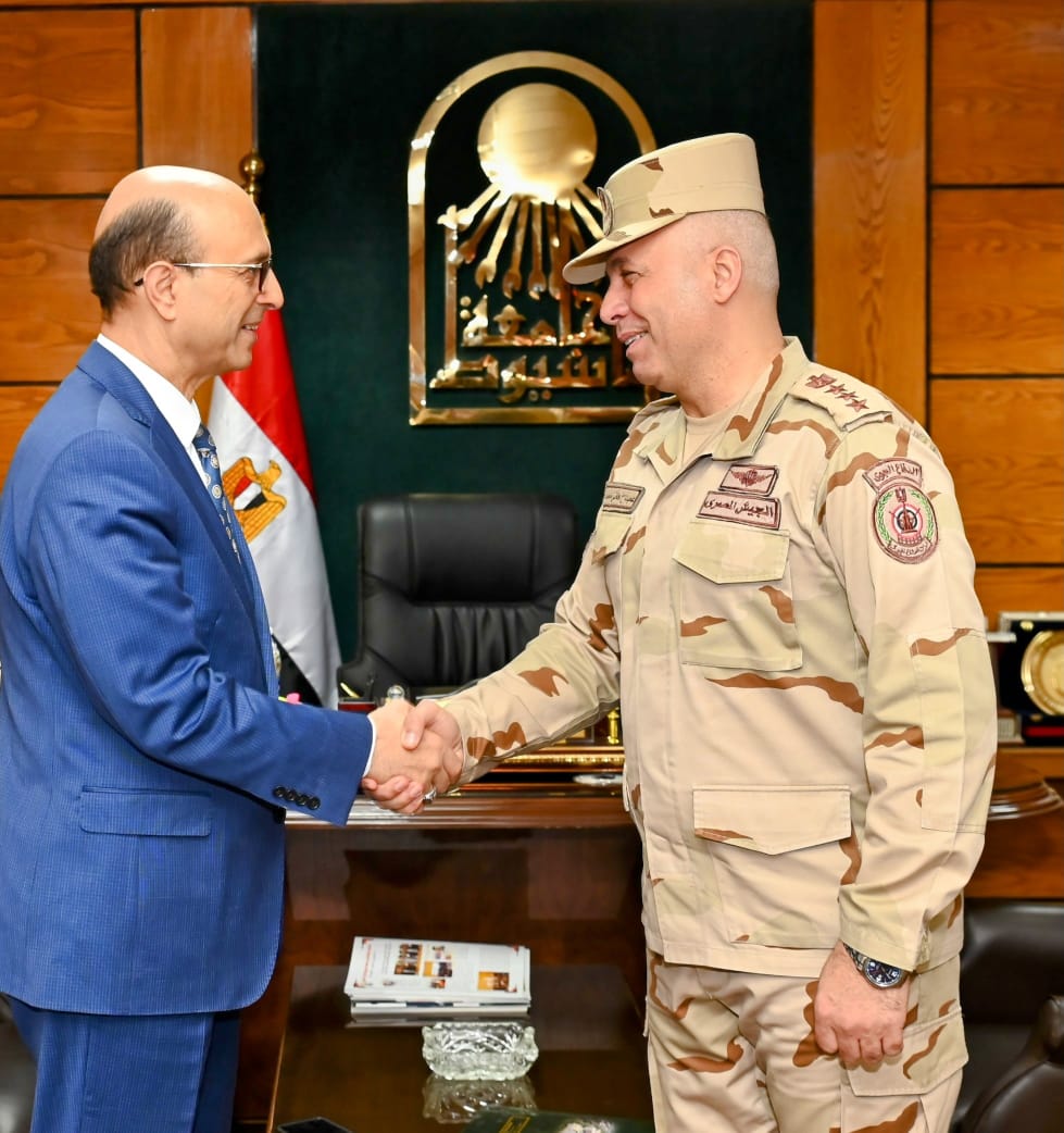 جامعة أسيوط تطلق الدورة الأولى للتربية الوطنية مخصصة للطالبات 